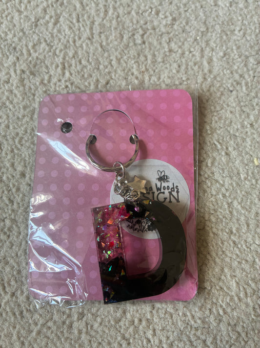 D Resin initial keyring
