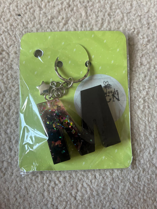 M Resin initial keyring