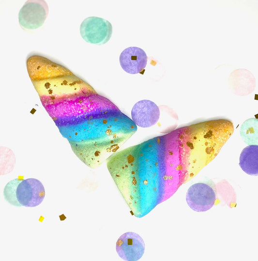 Handmade Unicorn Horn Hidden Rainbow Bath Bomb Large