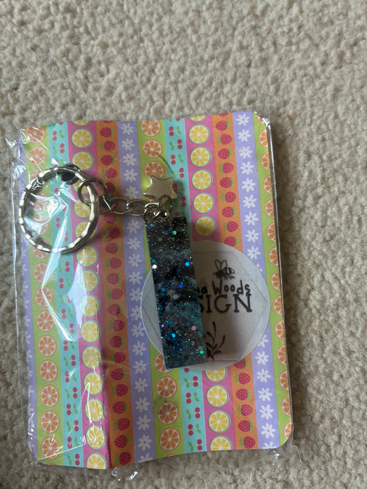 I Resin initial keyring