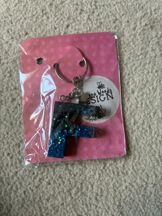 F Resin initial keyring
