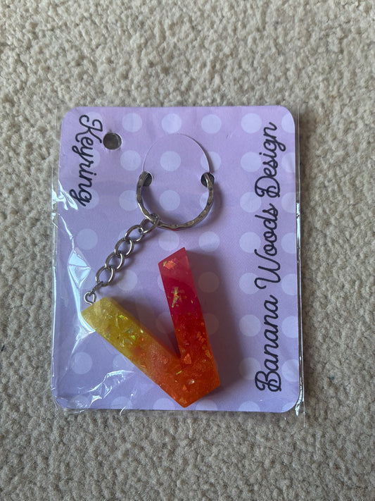 V Resin initial keyring