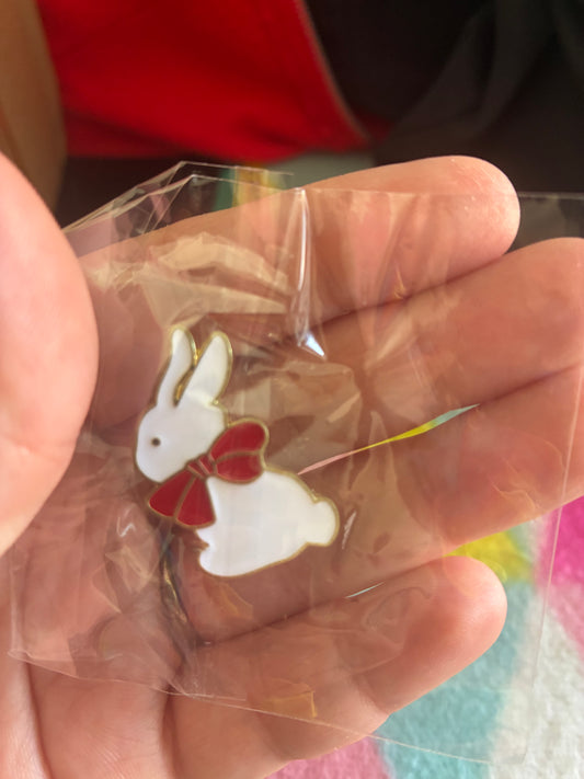 Bunny with Bow Pin badge