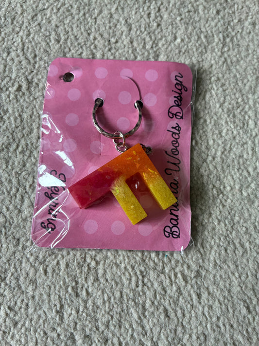 F Resin initial keyring