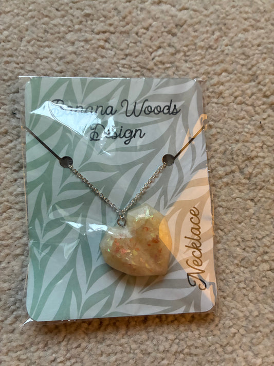 Heart Resin pendant necklace