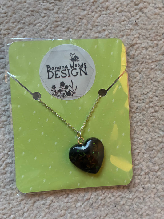 Heart Resin pendant necklace