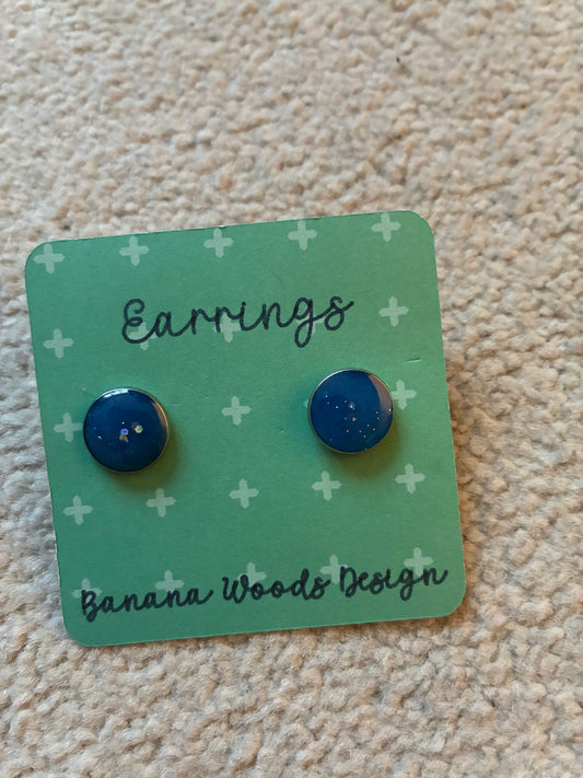 Round blue Resin earrings